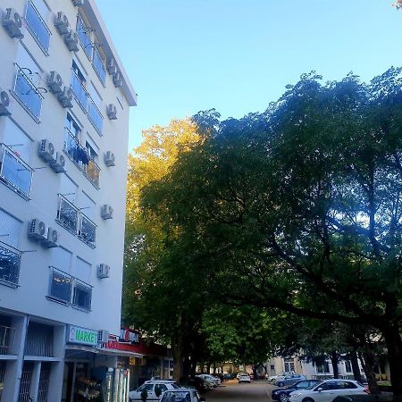 Lux Apartment - Central Place באר מראה חיצוני תמונה