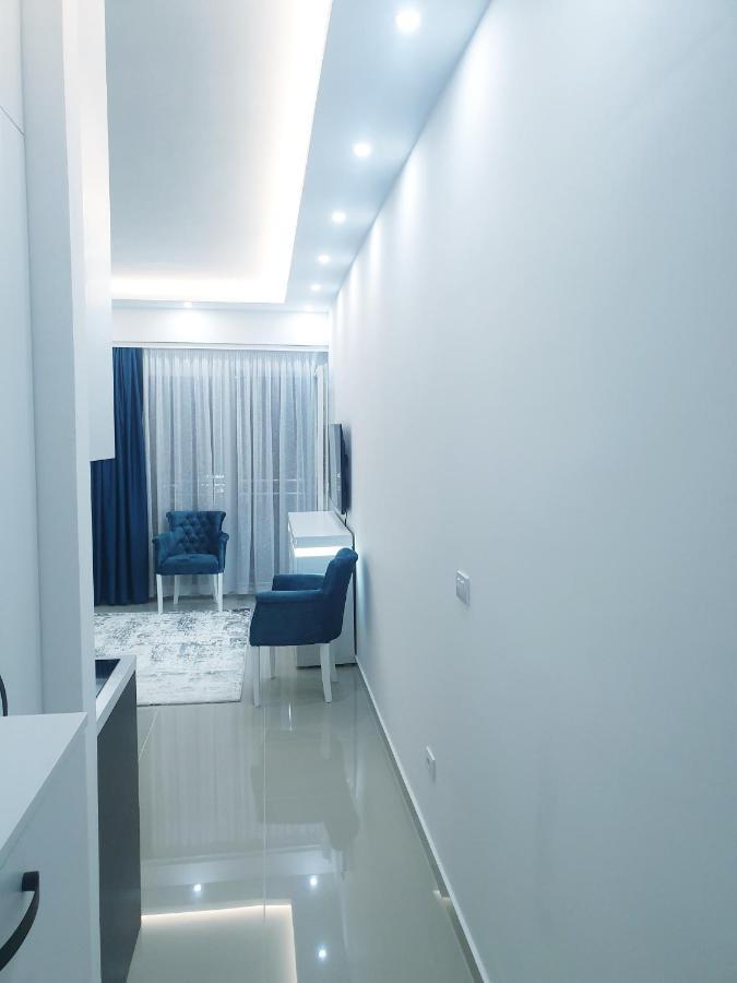 Lux Apartment - Central Place באר מראה חיצוני תמונה