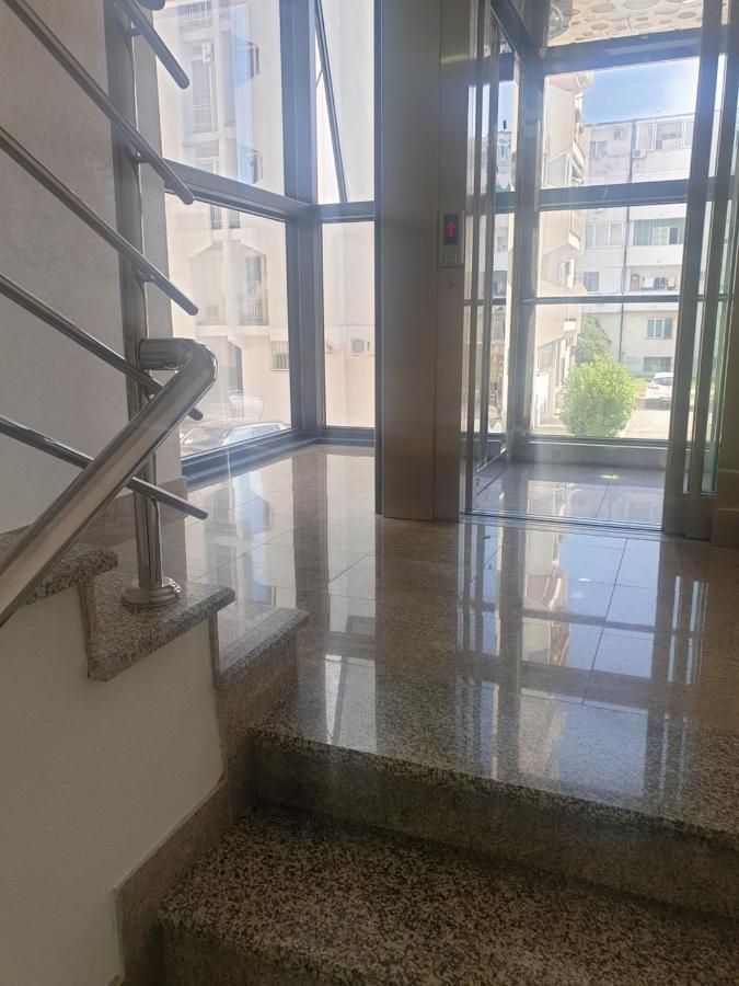 Lux Apartment - Central Place באר מראה חיצוני תמונה